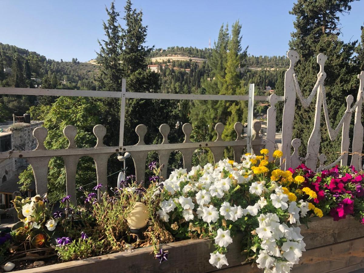 エルサレム Sweet 'En Kerem View Bed & Breakfast エクステリア 写真