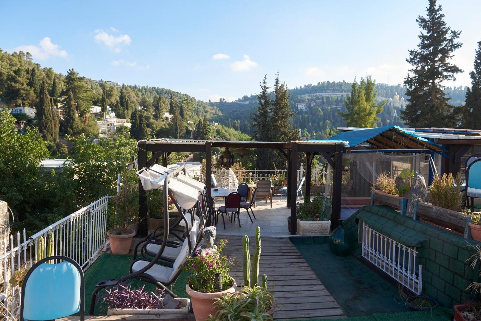 エルサレム Sweet 'En Kerem View Bed & Breakfast エクステリア 写真